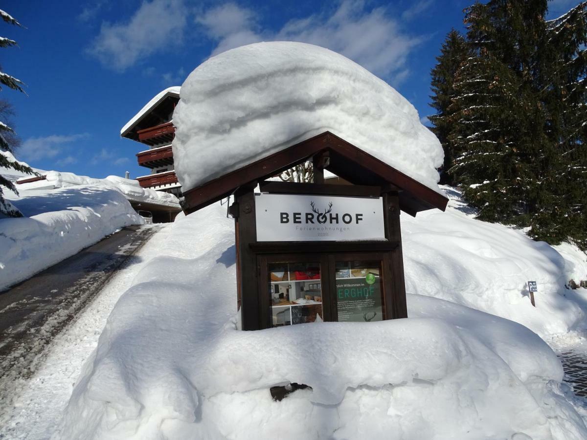 Der Berghof Aparthotel Hirschegg  Exterior photo